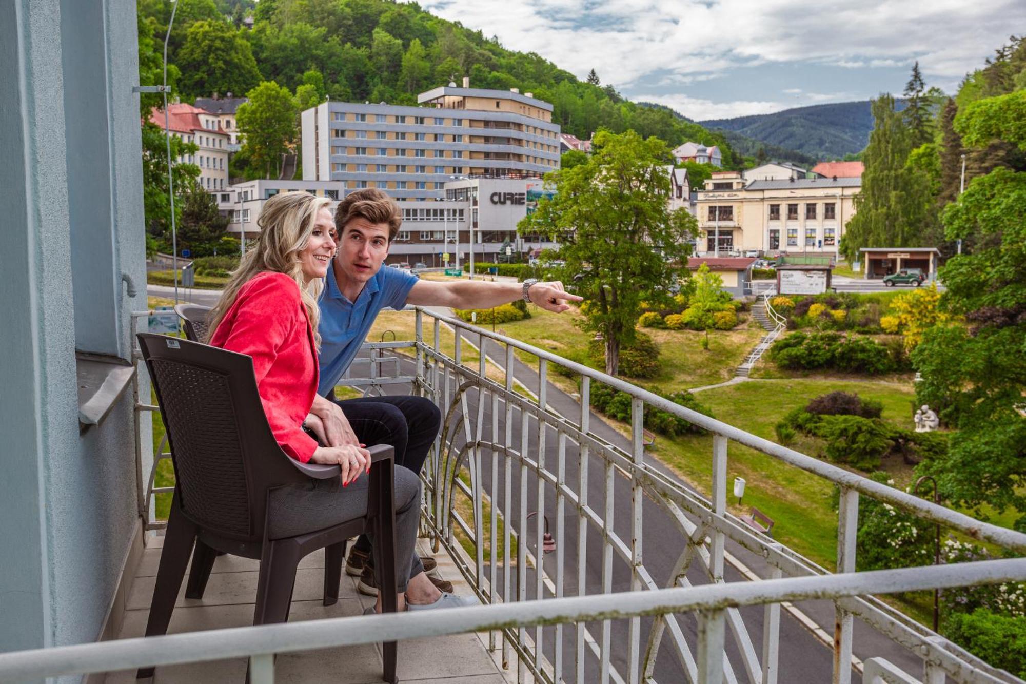 Hotel Astoria Jachymov Luaran gambar
