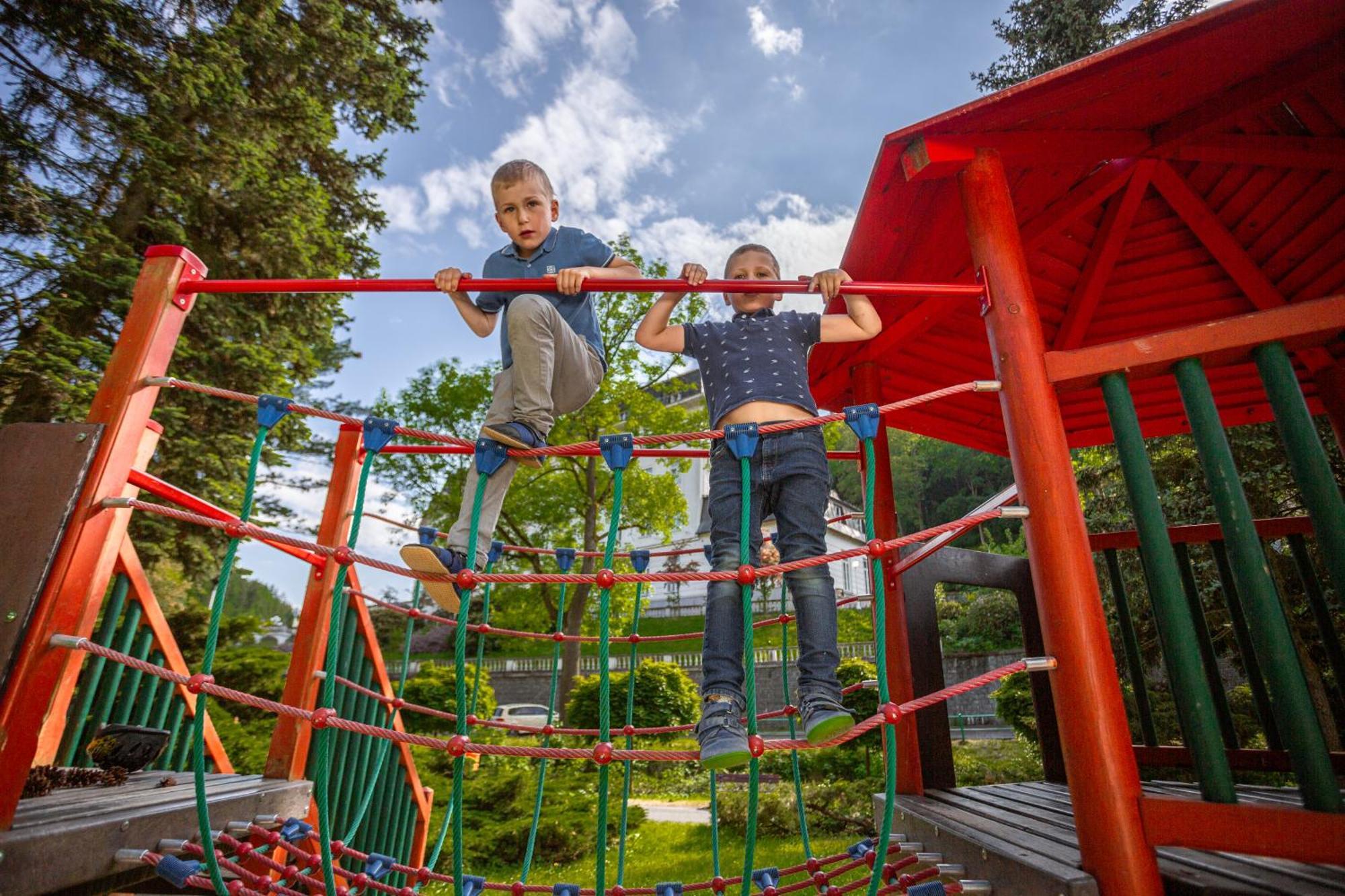 Hotel Astoria Jachymov Luaran gambar